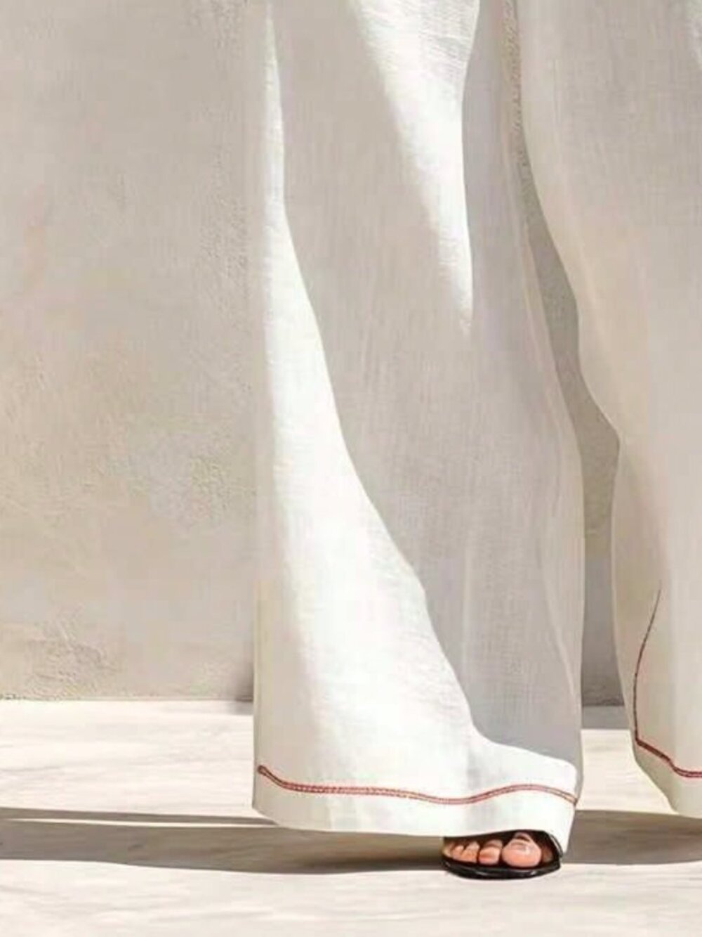 White Elegant Women's Sleeveless Vest Top & Wide Leg Pants Set - Picture 3 of 3